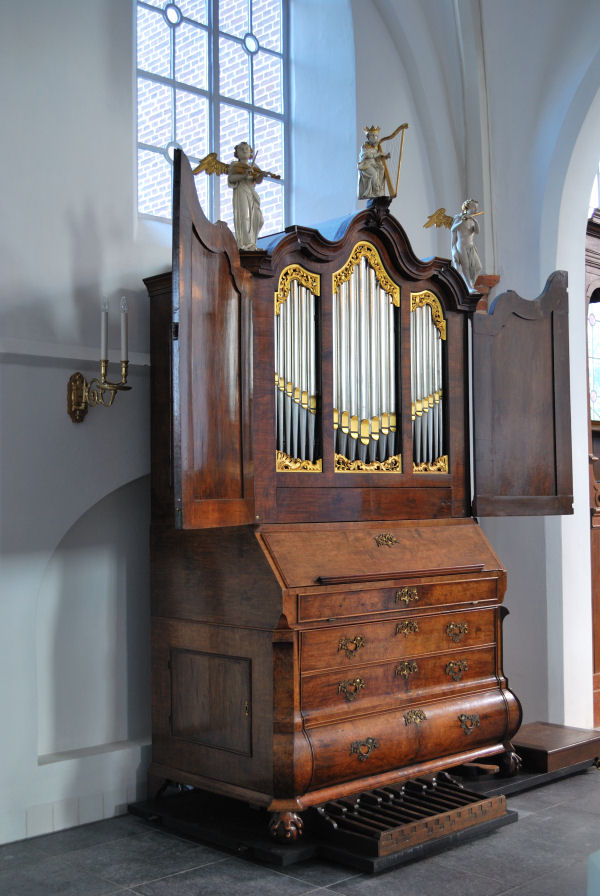 Concert kabinetorgel: Theo Visser (organist) en Valeria Boermistrova (mezzo-sopraan)